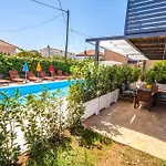 Gardelin Superior Apartman