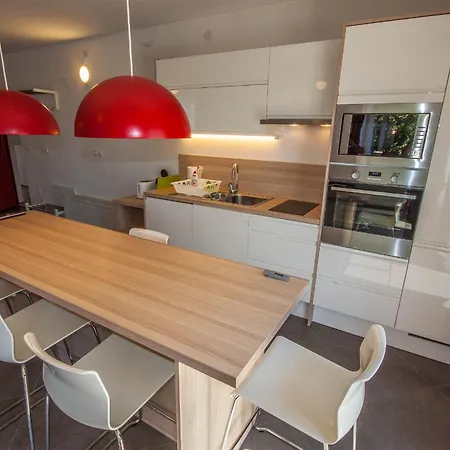 Gardelin Superior Apartment *