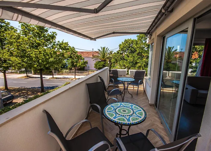 Gardelin Superior Апартаменты Задар